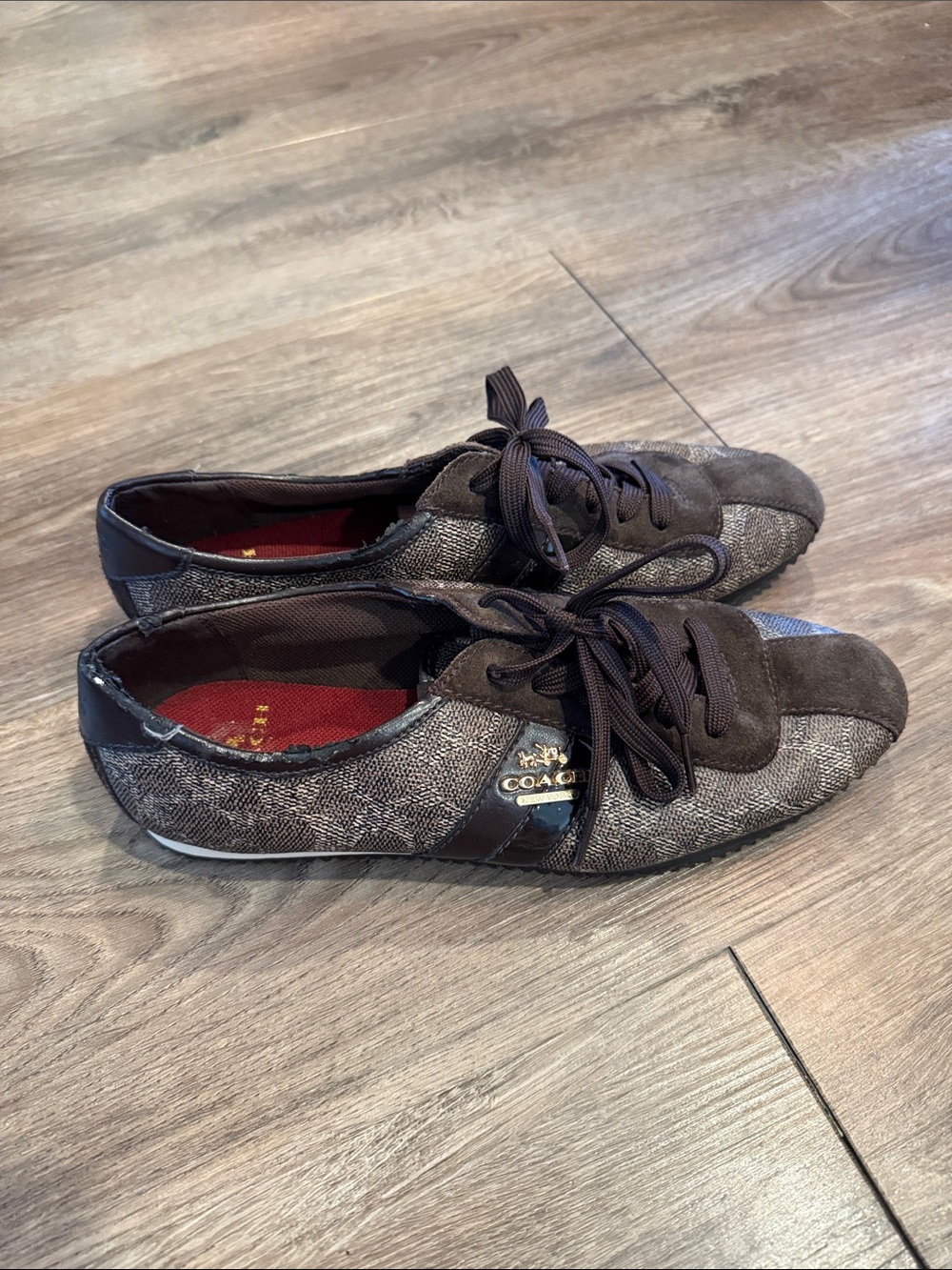 Coach IVY Signature Brown Coated Canvas Suede Fashion Sneakers Sz 7.5